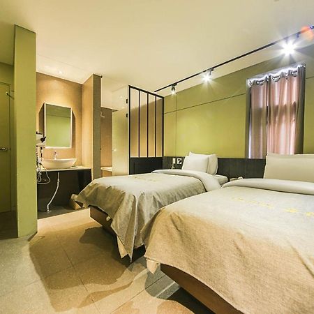 Hotel Myeongjak Чхунчхон Экстерьер фото